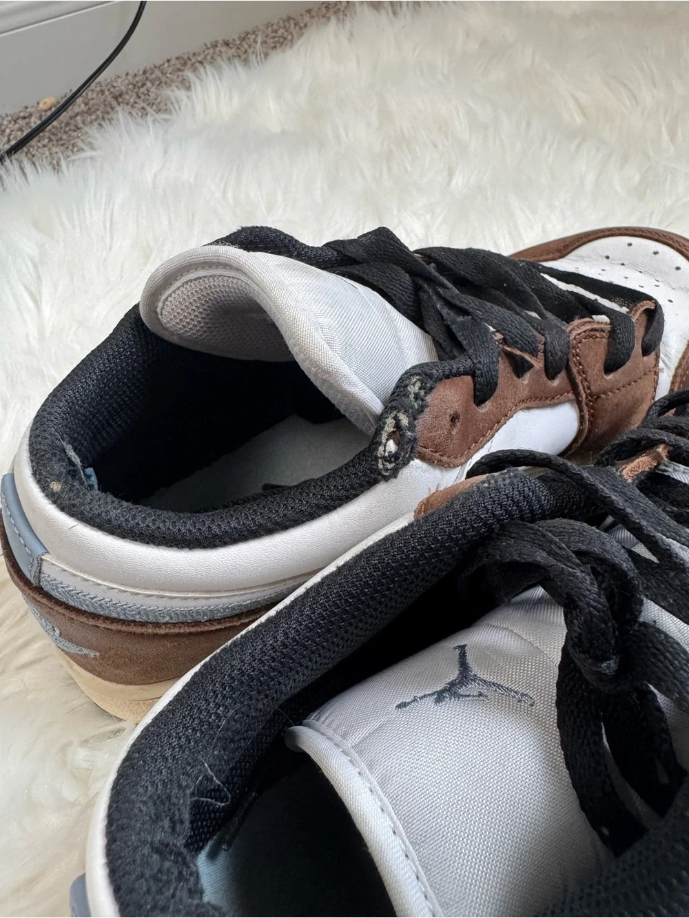 Nike Air Jordan retro 1 low mocha blue sneakers